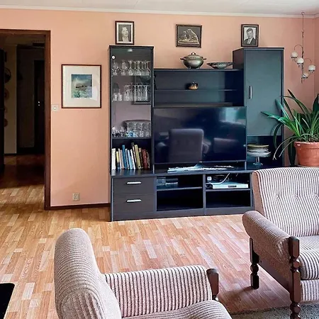 Vakantiehuis 9 Person In Reksteren *