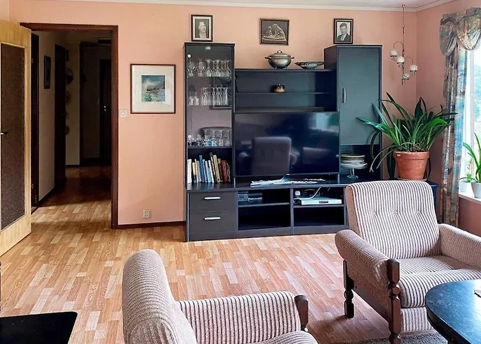 Ferienhaus 9 Person In Reksteren *