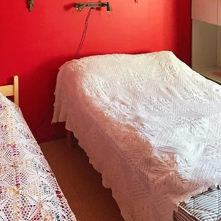 9 Person In Reksteren Tatil Evi Haukafer