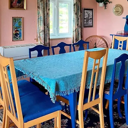Tatil Evi 9 Person In Reksteren *